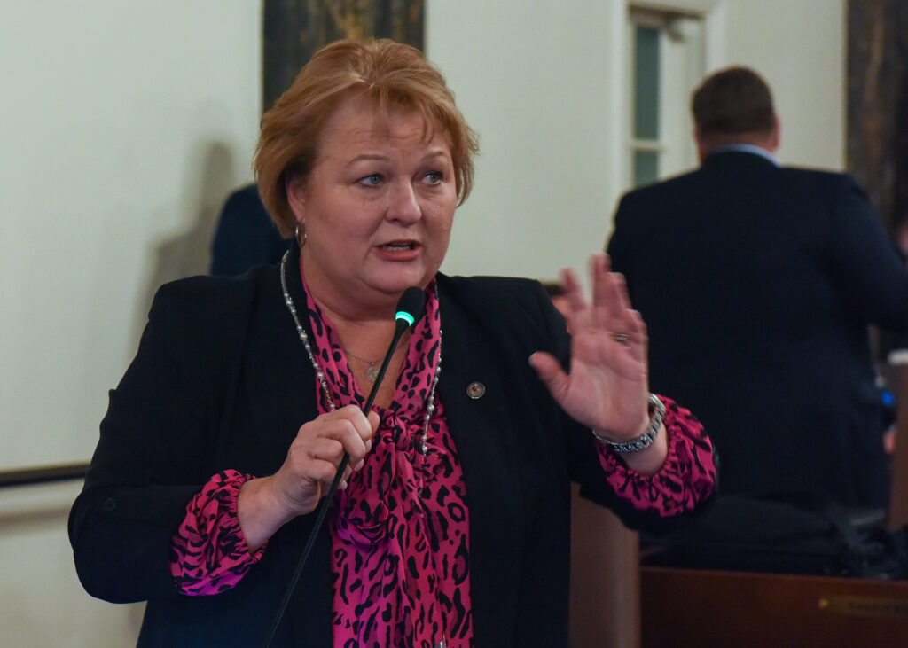 Sen. Bryant’s statement on antigun bill Terri Bryant